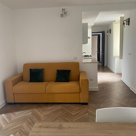 Dora House Napoli Apartment Ngoại thất bức ảnh